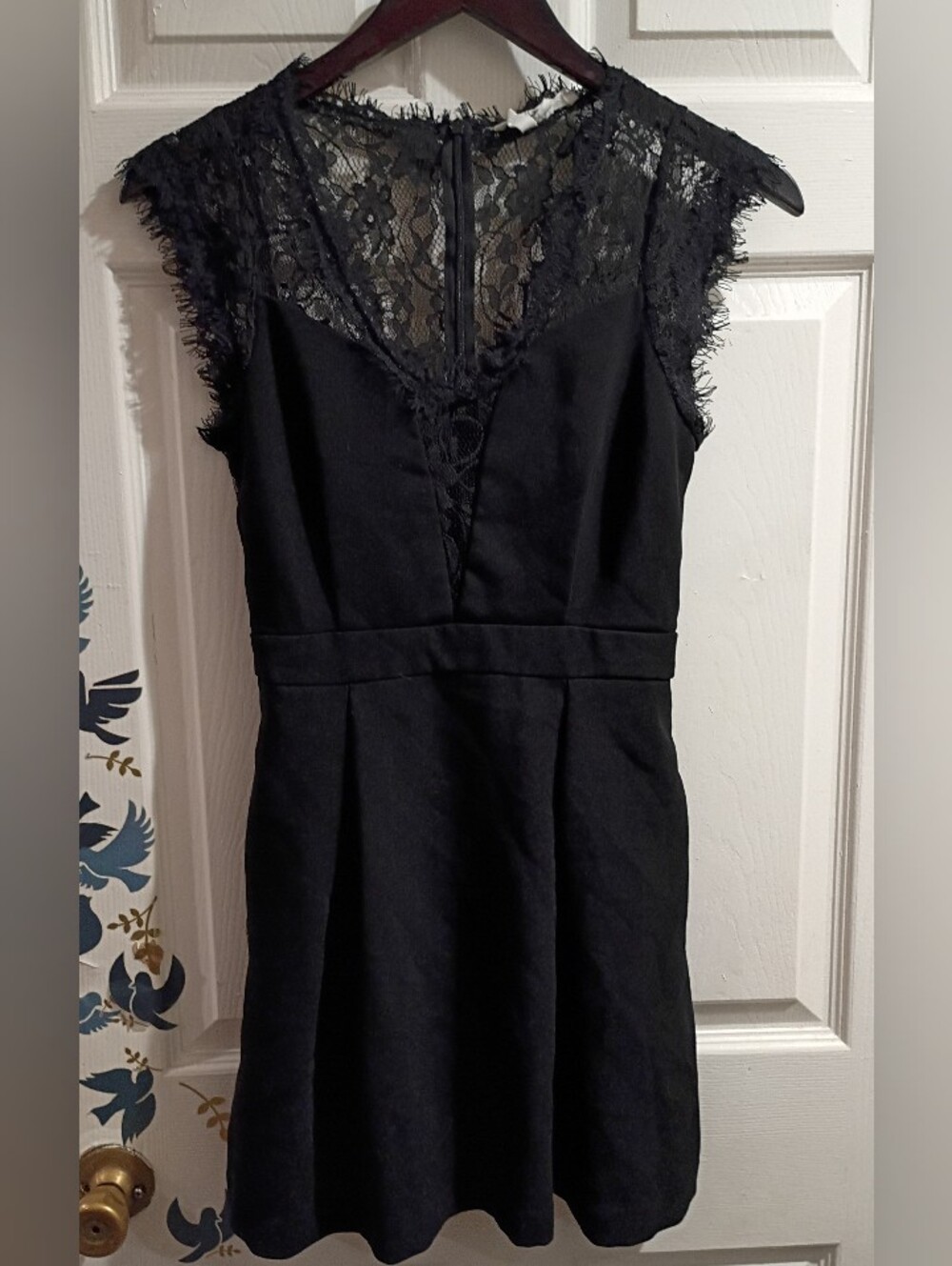 NWOT BCBG Black Lace Yoke Cap Sleeve Dress